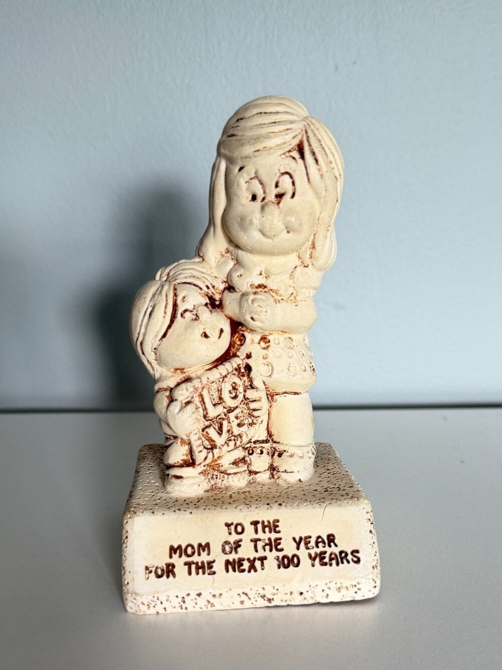 Vintage 1974 Mother and Child Figurine "Mom of the Year" Paula Company
